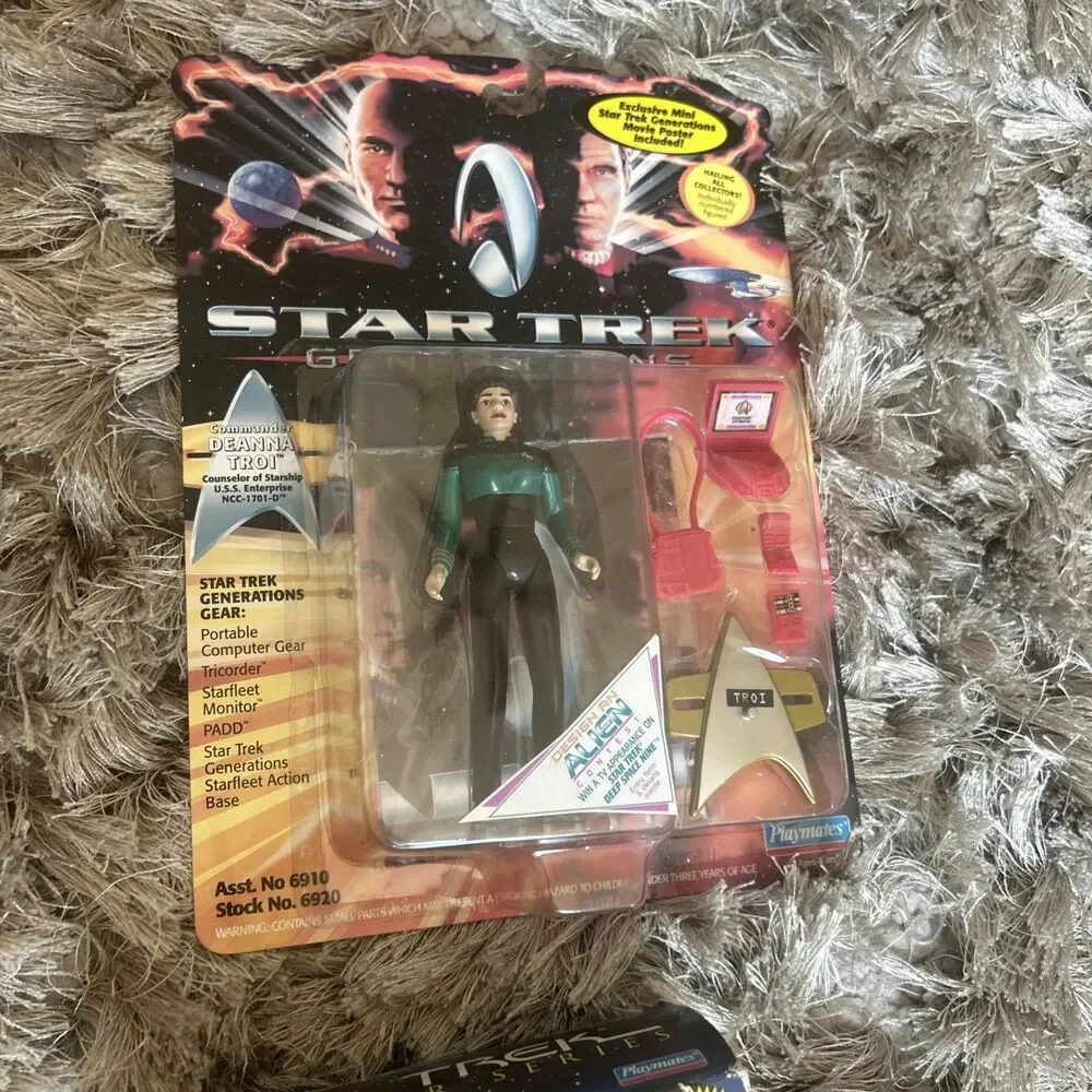 Three Vintage Star Trek Very Rare Characters Lot Of 4 Collection